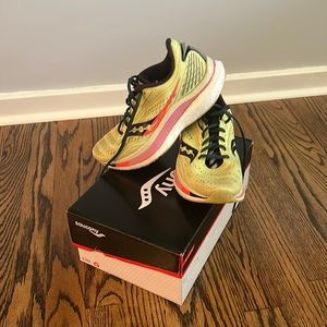 Saucony Endorphin Speed